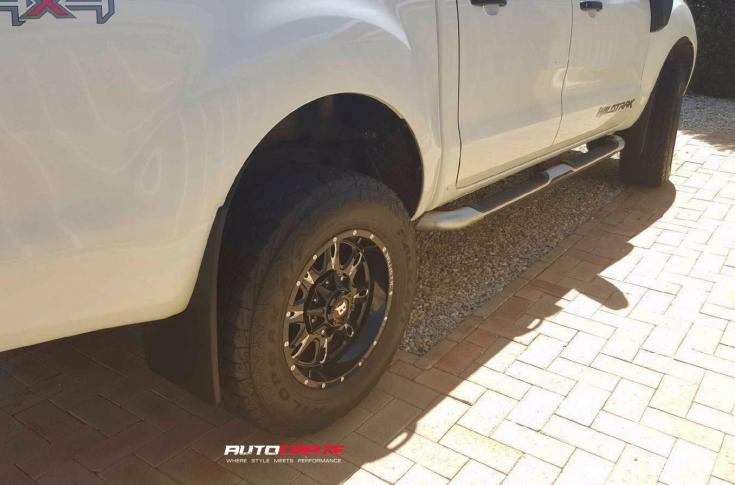 FORD RANGER SCYTHE GLOSS BLACK MILLED ACCENTS